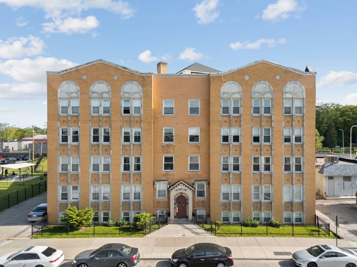 Apartment for rent at 1291 W State Fair, Highland Park, MI 48203