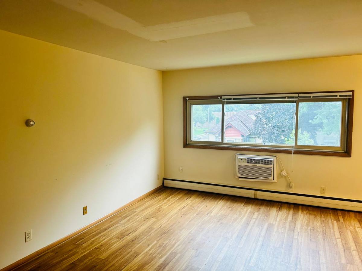 Apartment for rent at 4200 1st Ave S, Minneapolis, MN 55409