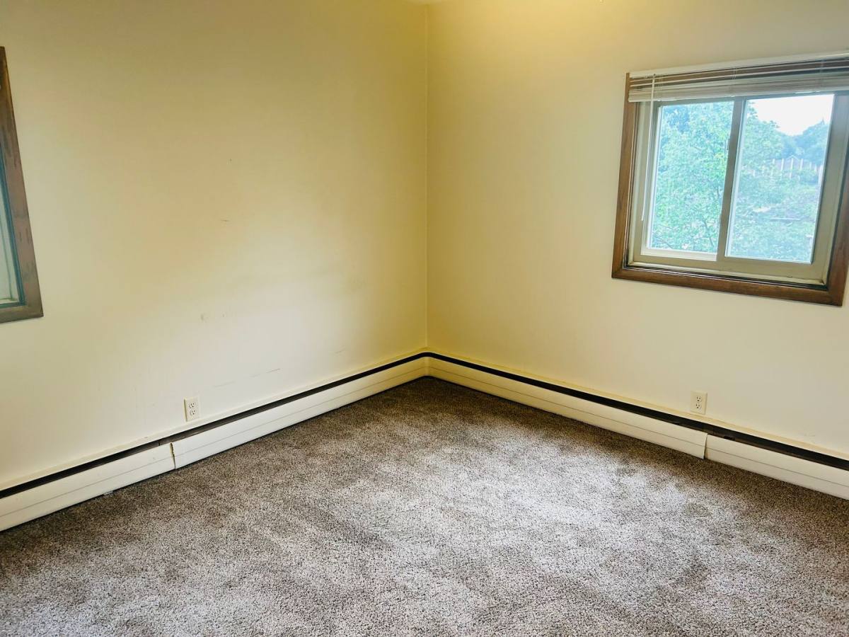 Apartment for rent at 4200 1st Ave S, Minneapolis, MN 55409