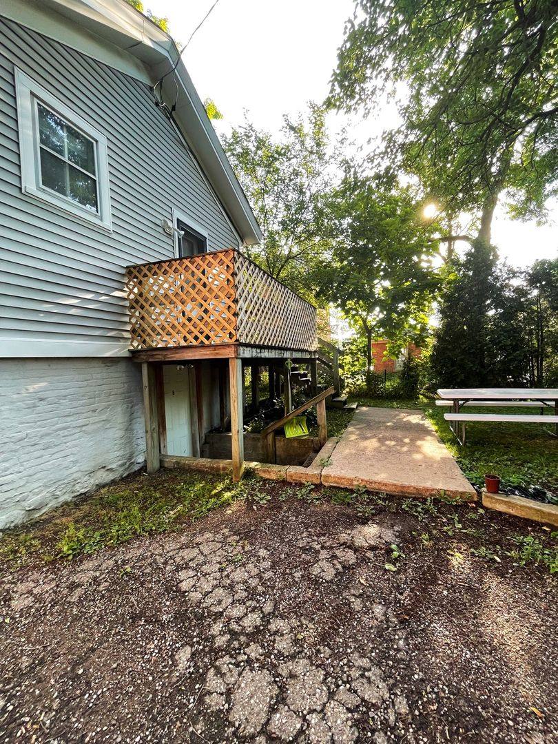 Apartment for rent at 413 W Liberty St, Ann Arbor, MI 48103