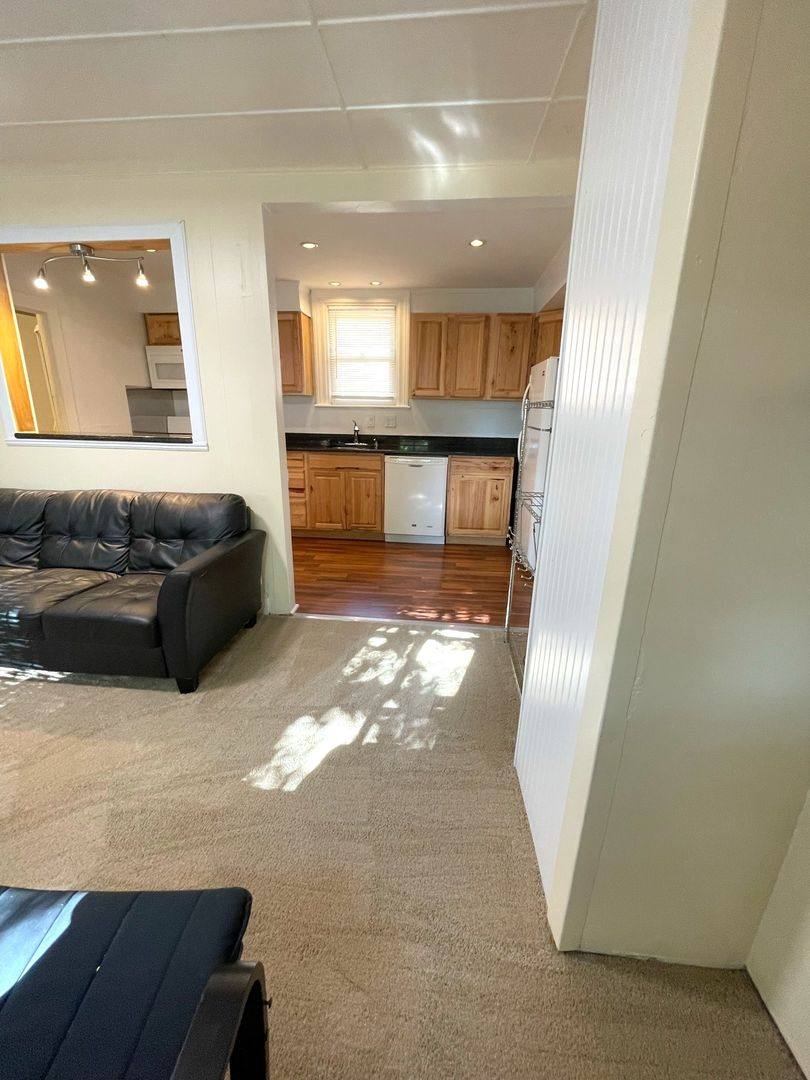 Apartment for rent at 413 W Liberty St, Ann Arbor, MI 48103