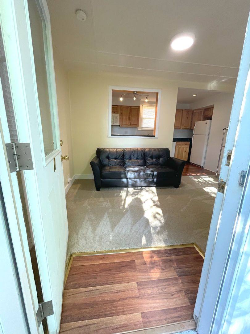 Apartment for rent at 413 W Liberty St, Ann Arbor, MI 48103