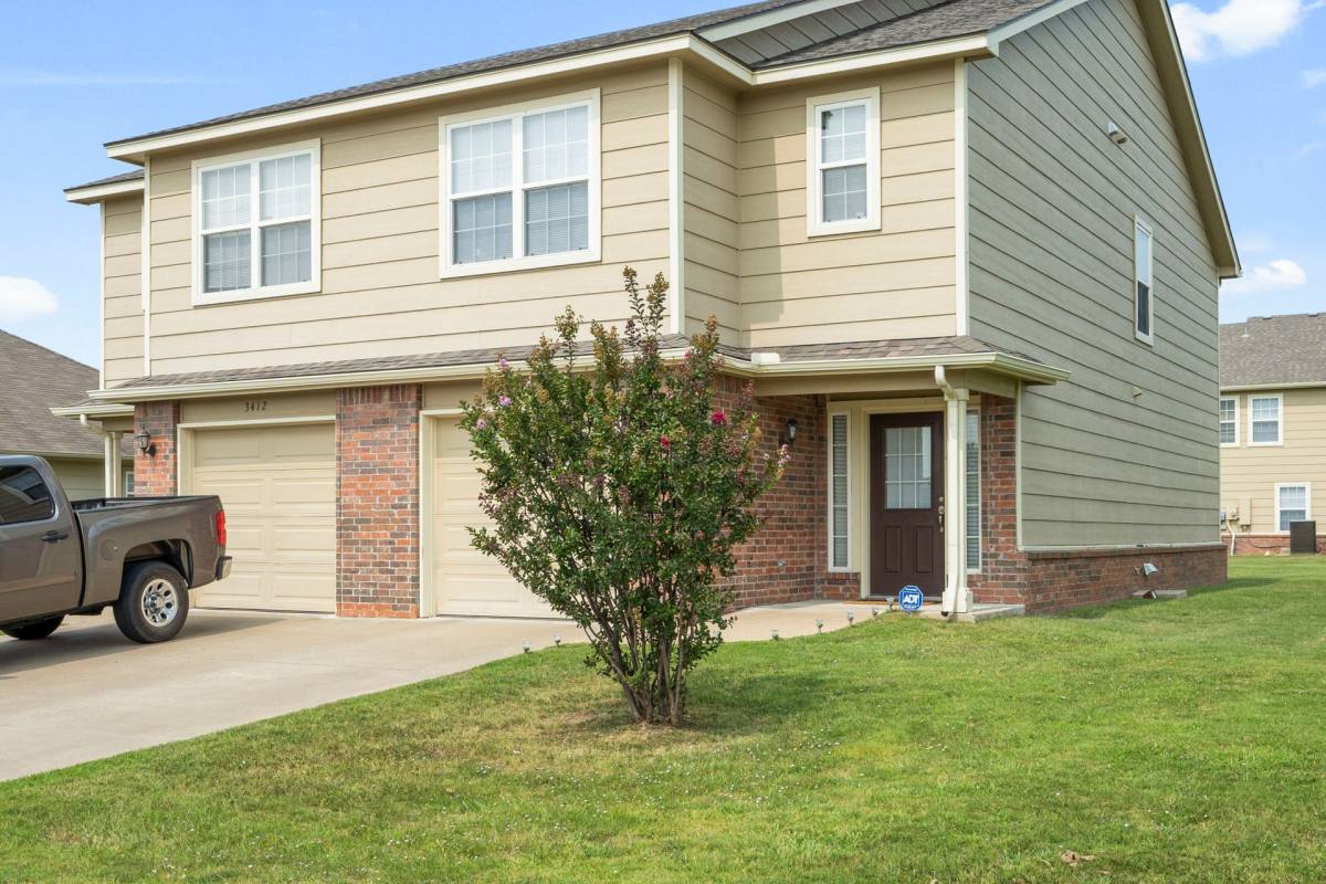 Apartment for rent at 3400 E Fairmont St, Broken Arrow, OK 74014