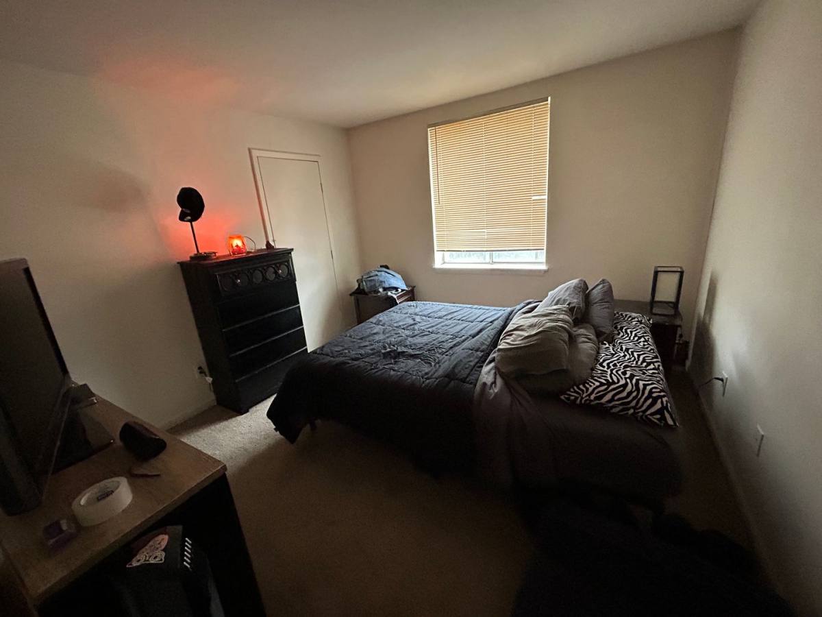 Apartment for rent at 2636 S Logan Ave, Milwaukee, WI 53207