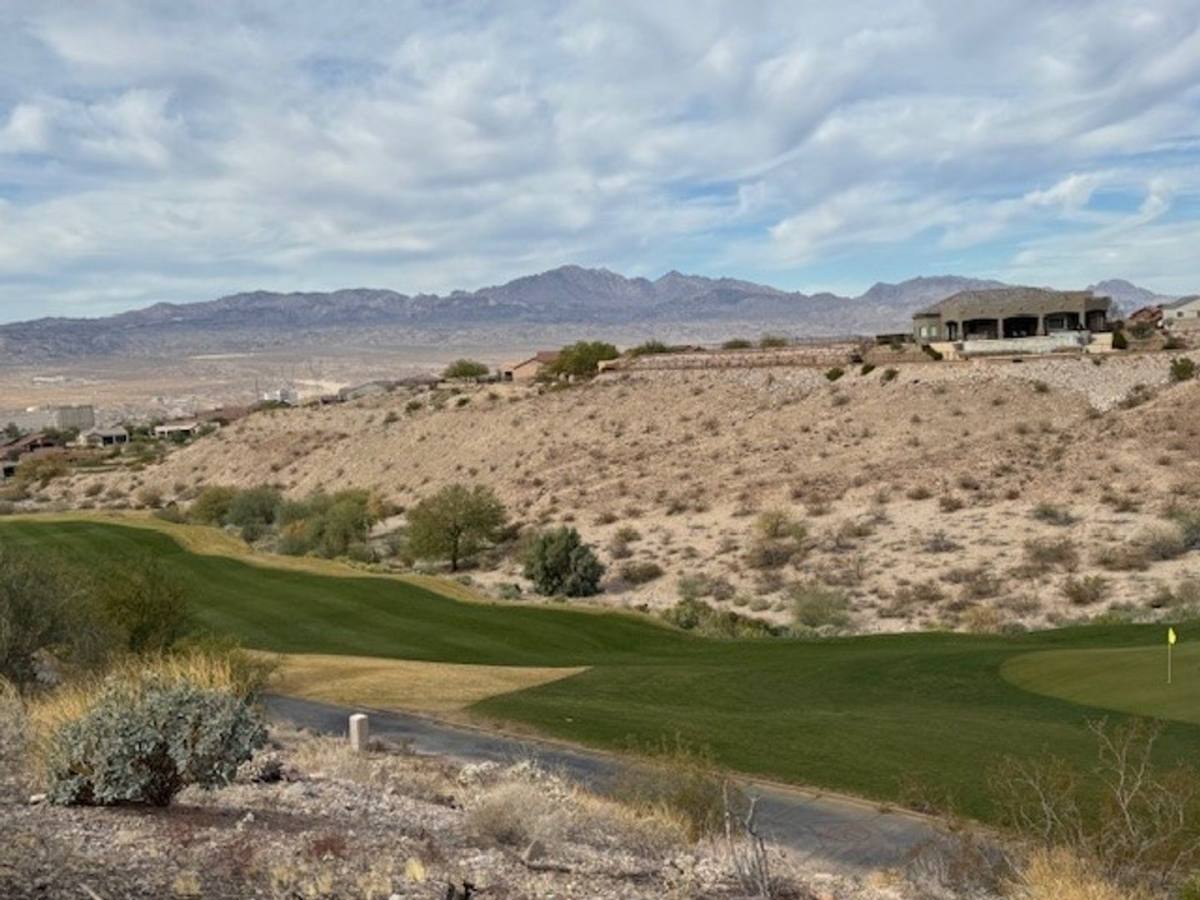 House for rent at 2879 Fort Mojave Dr, Bullhead City, AZ 86429