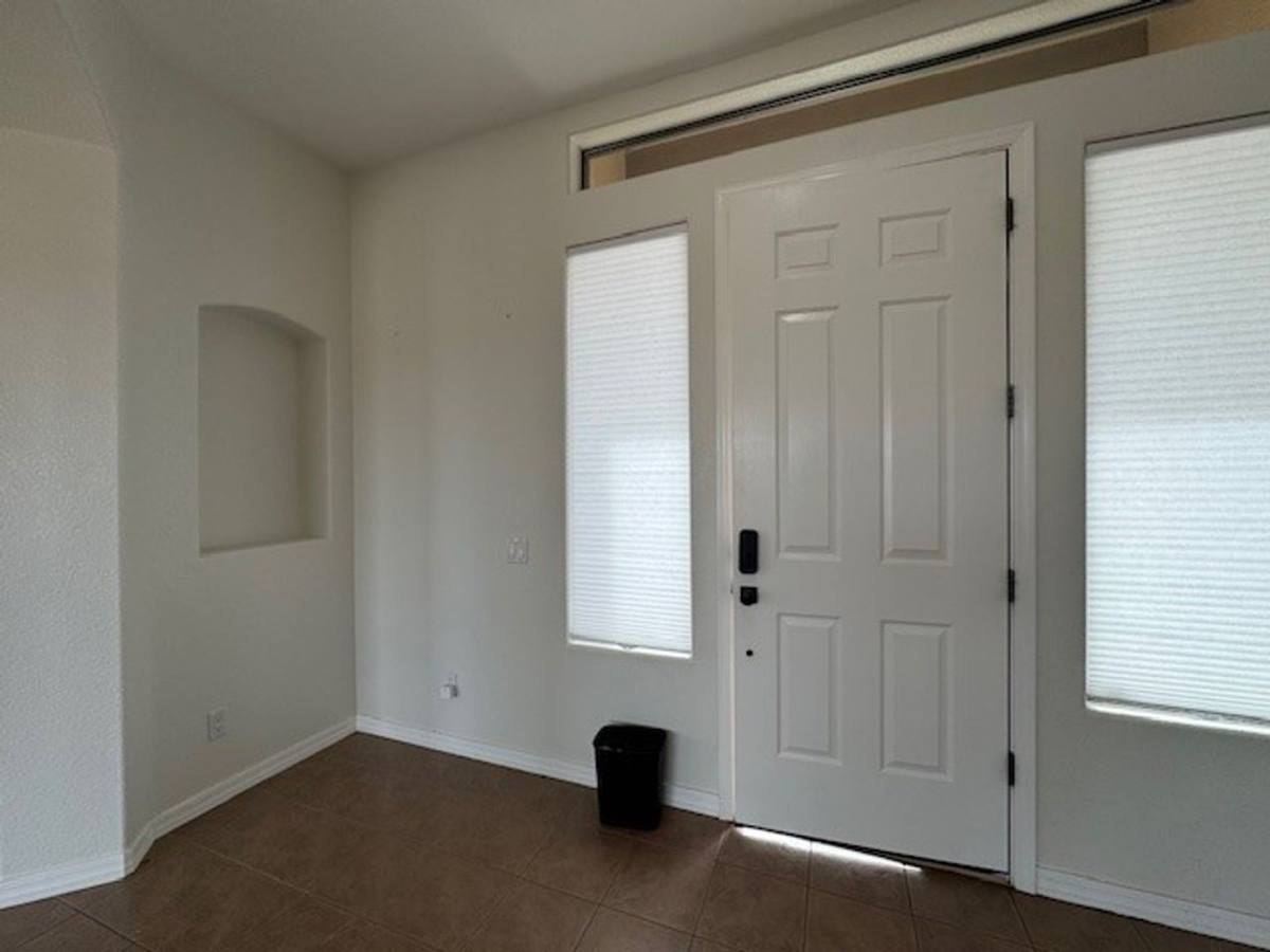 House for rent at 2879 Fort Mojave Dr, Bullhead City, AZ 86429