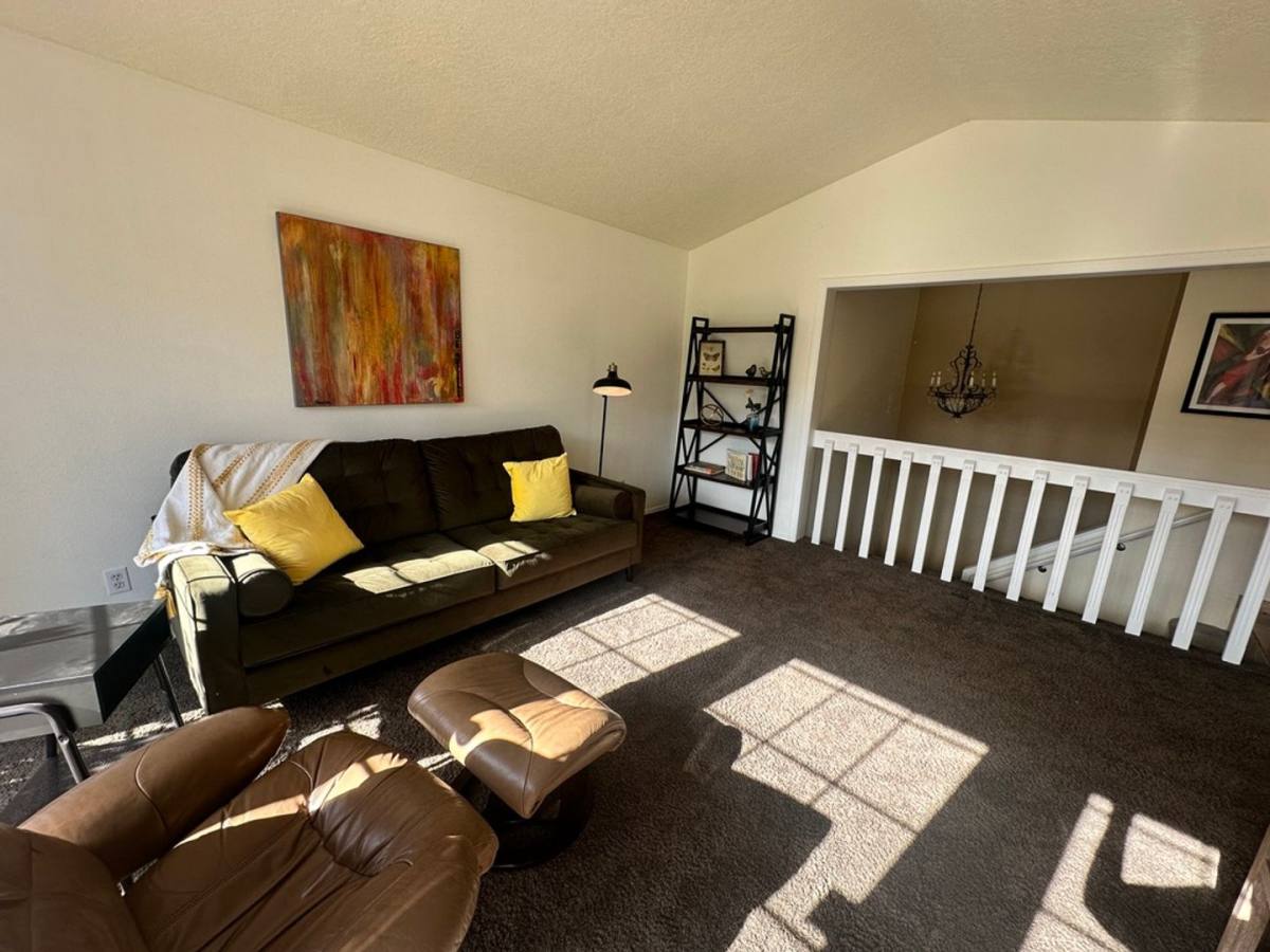 Apartment for rent at 14441 NE Morris Court, Portland, OR 97230