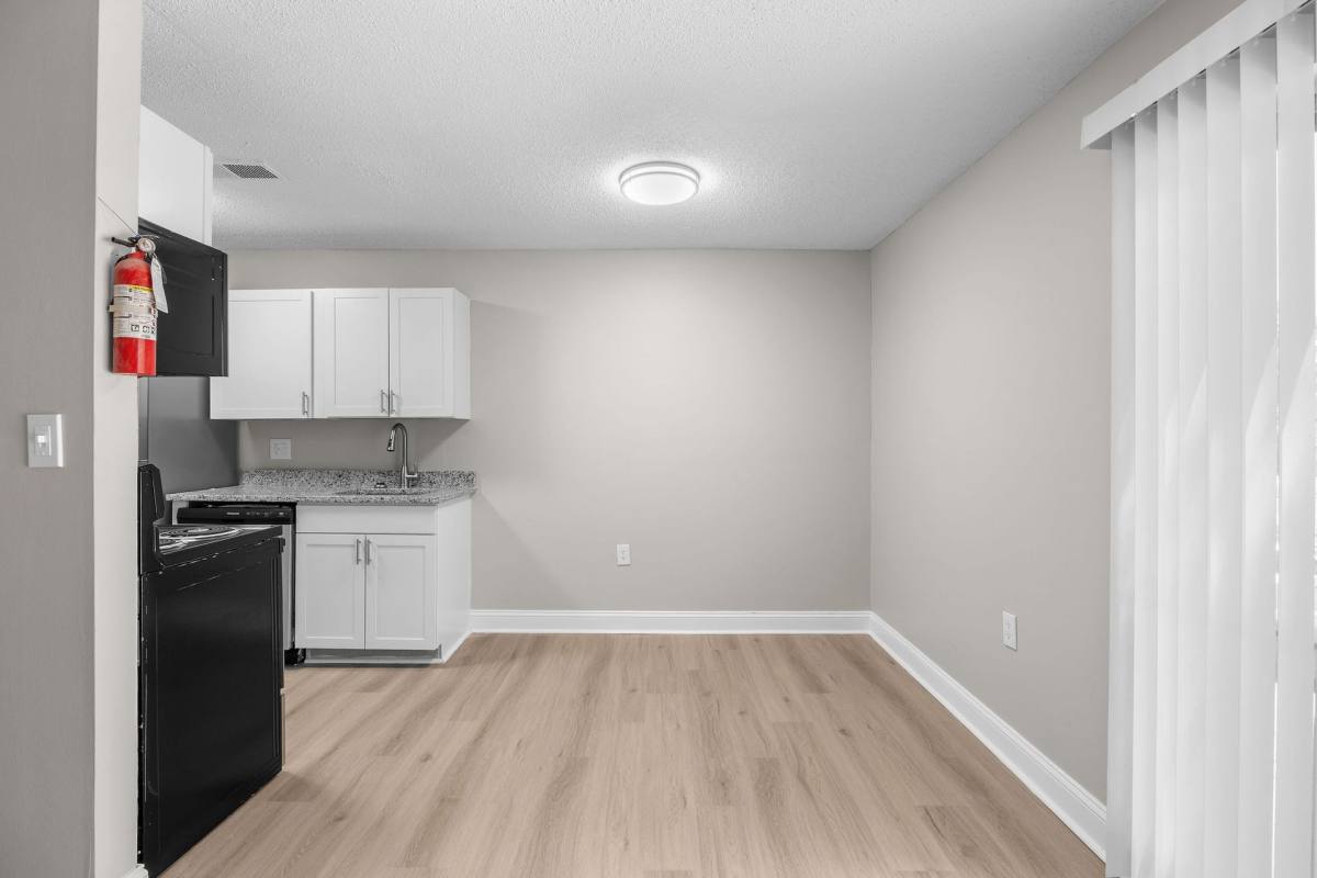 Apartment for rent at 400 Swiss St, North Augusta, SC 29841