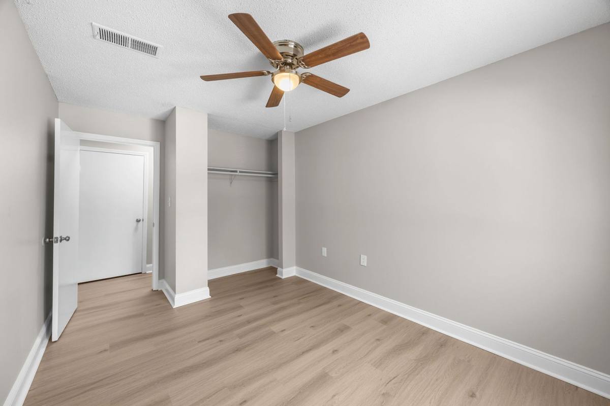 Apartment for rent at 400 Swiss St, North Augusta, SC 29841