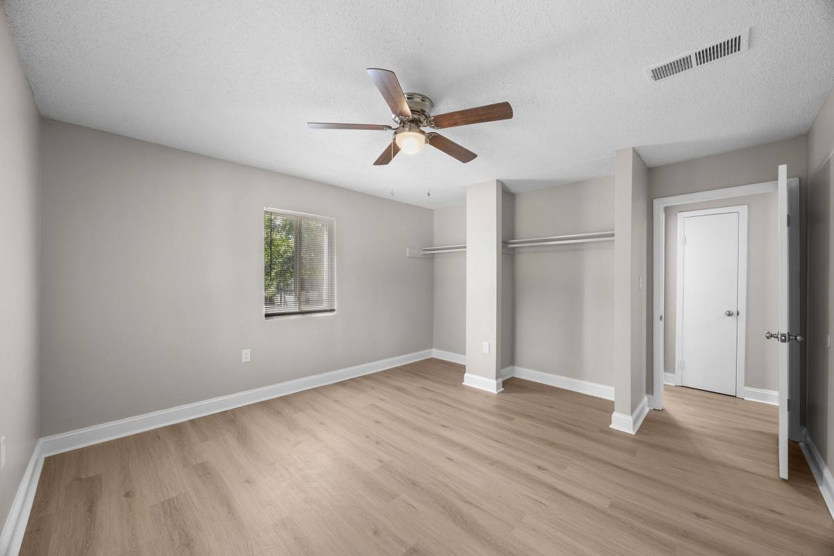 Apartment for rent at 400 Swiss St, North Augusta, SC 29841