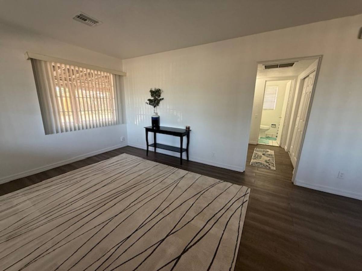 Apartment for rent at 7235 N 55th Ave, Glendale, AZ 85301