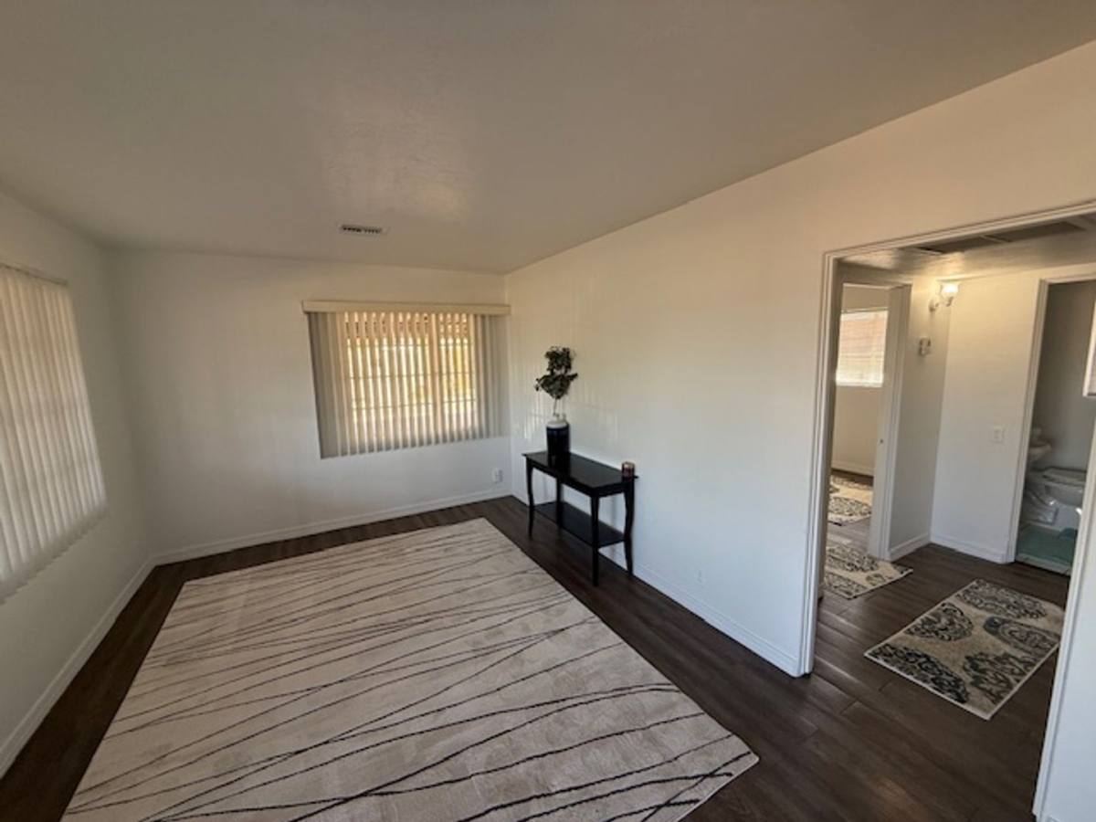 Apartment for rent at 7235 N 55th Ave, Glendale, AZ 85301