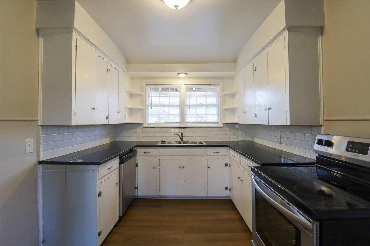 House for rent at 723 N Gary Place, Tulsa, OK 74110