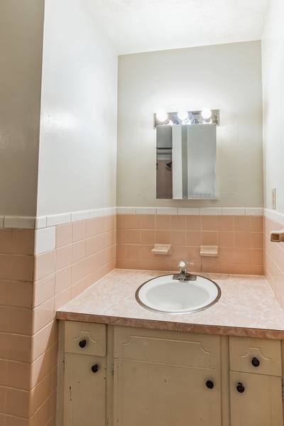Apartment for rent at Bellevue Gardens, 2911 Washington St, Bellevue, NE 68005