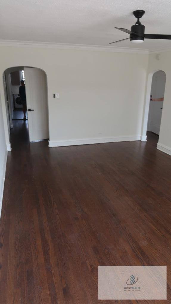Apartment for rent at 5507-095 N Lincoln Ave #2S, Chicago, IL 60625