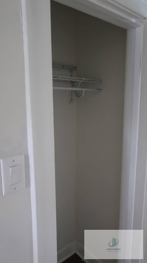 Apartment for rent at 5507-095 N Lincoln Ave #2S, Chicago, IL 60625