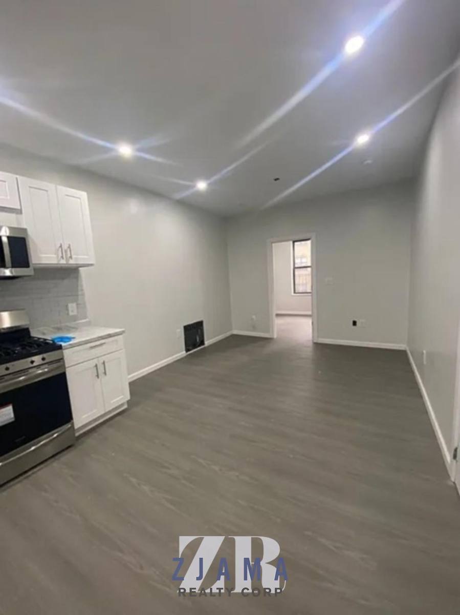 Apartment for rent at 513 Coney Island Ave #1, Brooklyn, NY 11218
