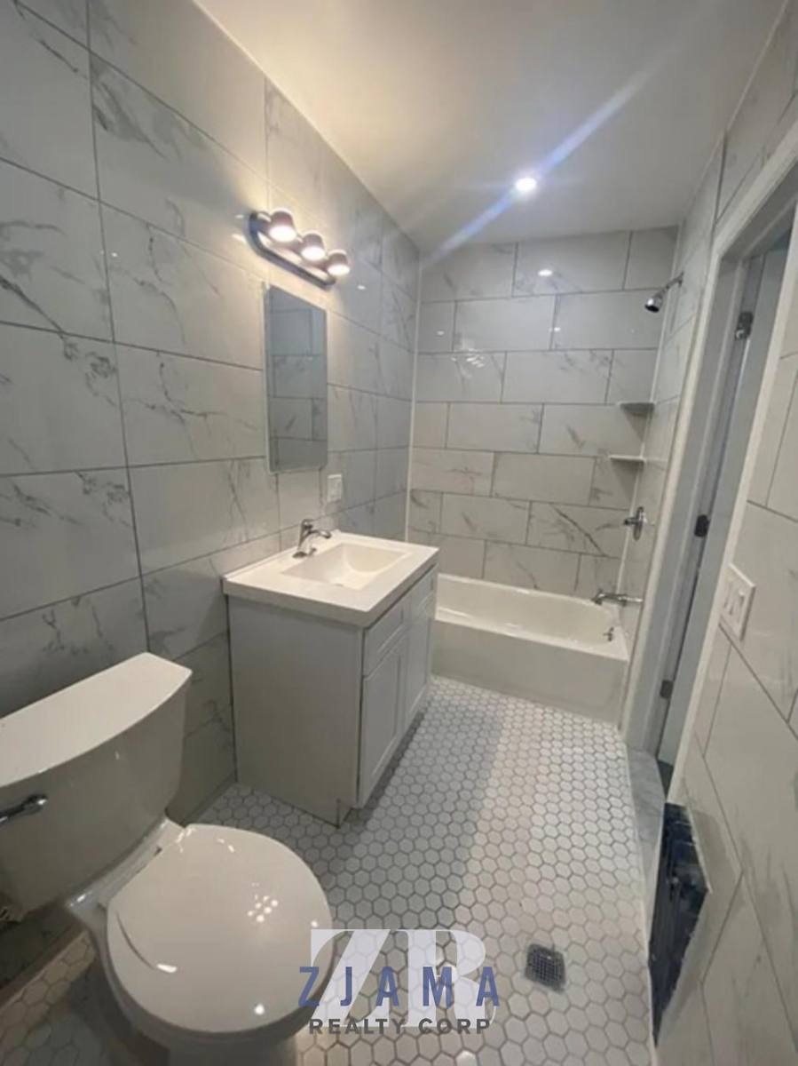 Apartment for rent at 513 Coney Island Ave #1, Brooklyn, NY 11218
