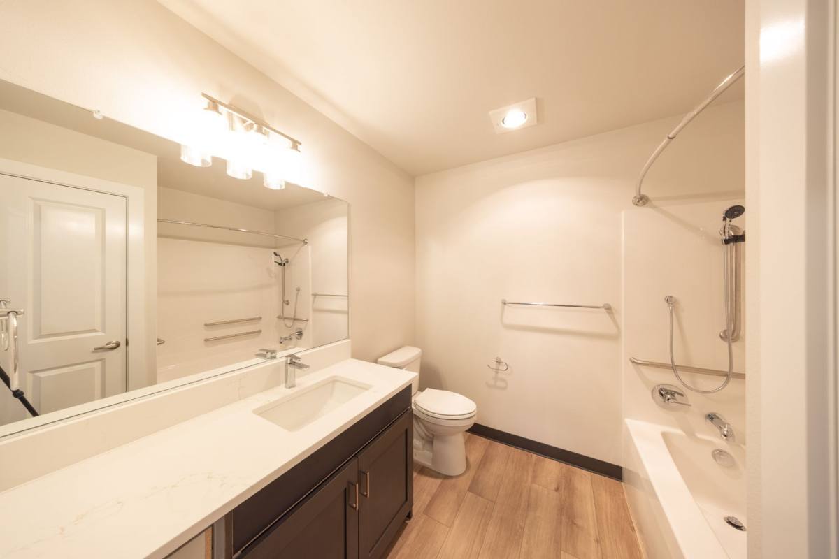 Apartment for rent at 1901 E 11th St, Vancouver, WA 98661