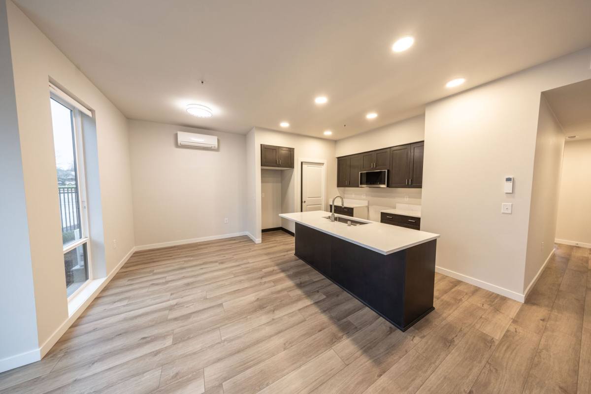 Apartment for rent at 1901 E 11th St, Vancouver, WA 98661