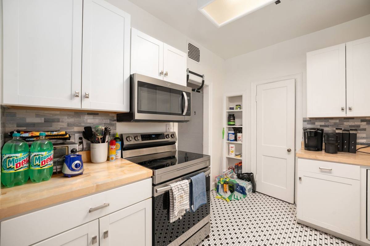 House for rent at 1254 SW 9th Rd, Gainesville, FL 32601
