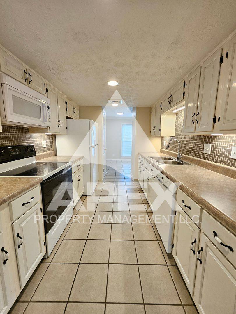 Condo for rent at 9515 Hidden Oak Way, Knoxville, TN 37923