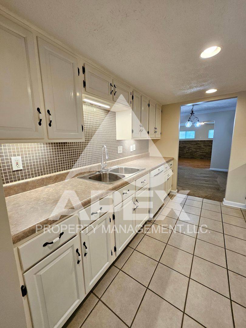Condo for rent at 9515 Hidden Oak Way, Knoxville, TN 37923