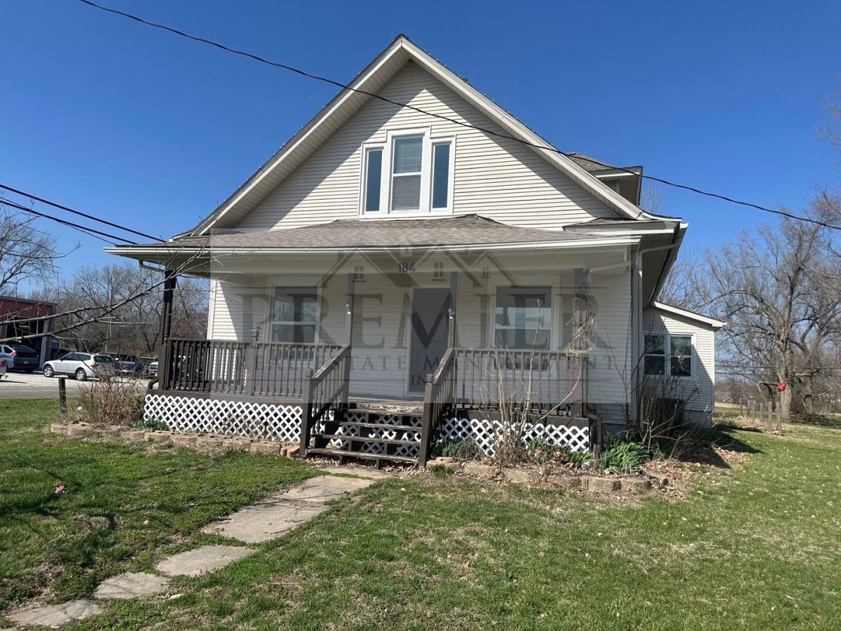 House for rent at 184 W N St, Peculiar, MO 64078