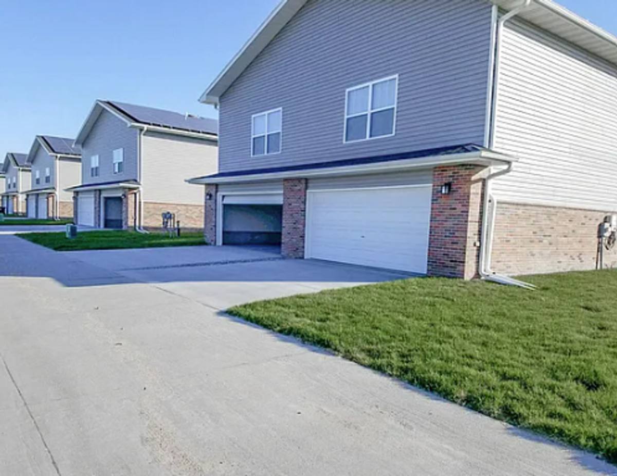 Apartment for rent at 601-719 Eisenhower, Lexington, NE 68850