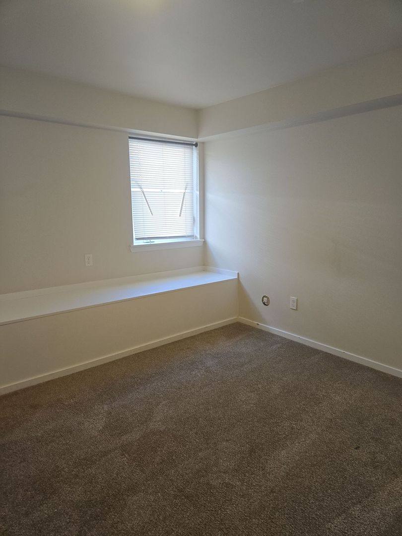 Apartment for rent at 1100 High St, Bellingham, WA 98225