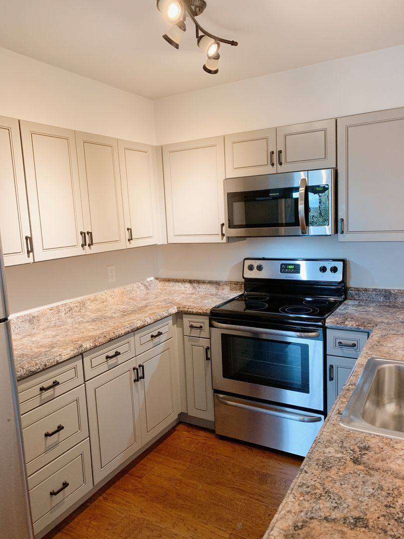 Apartment for rent at 519 N Garden St, Bellingham, WA 98225