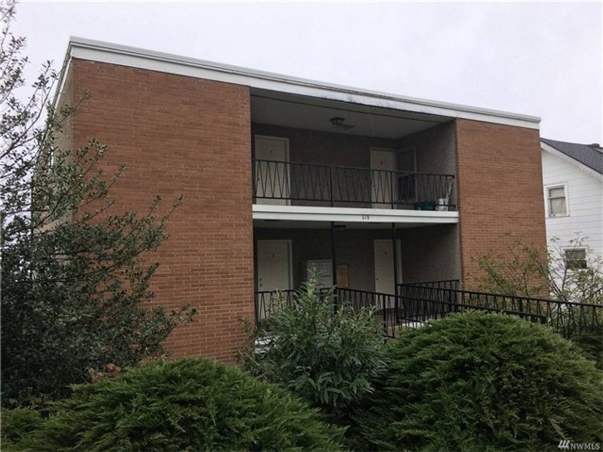 Apartment for rent at 519 N Garden St, Bellingham, WA 98225