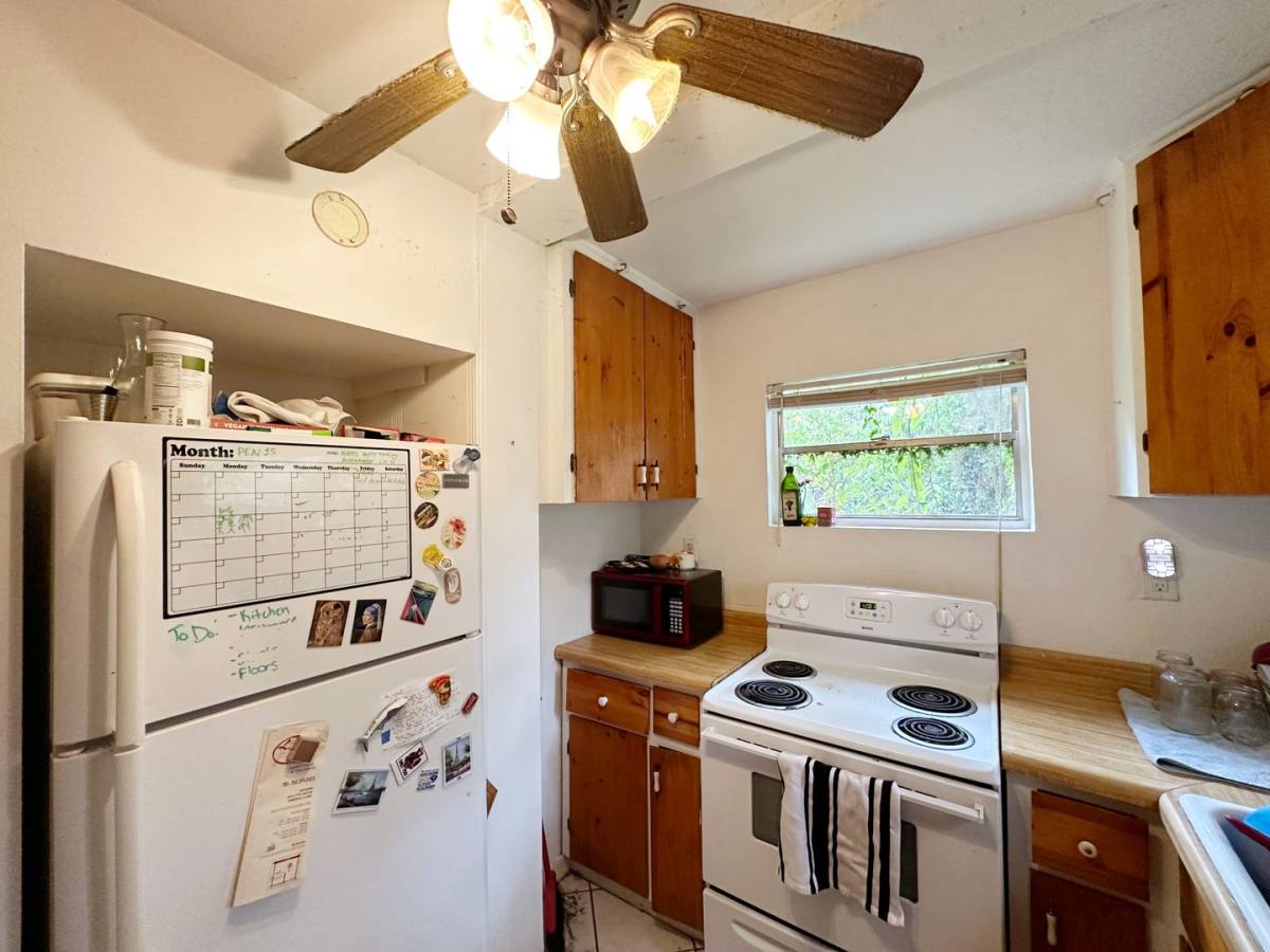 House for rent at 732 NE 3rd Ave #A, Gainesville, FL 32601