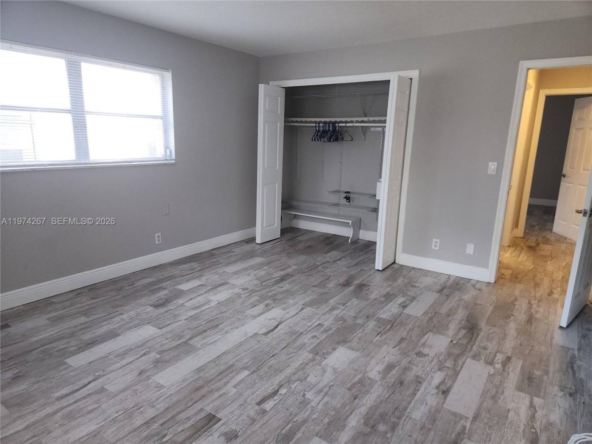 House for rent at 107 S 18th Ave, Lake Worth Beach, FL 33460