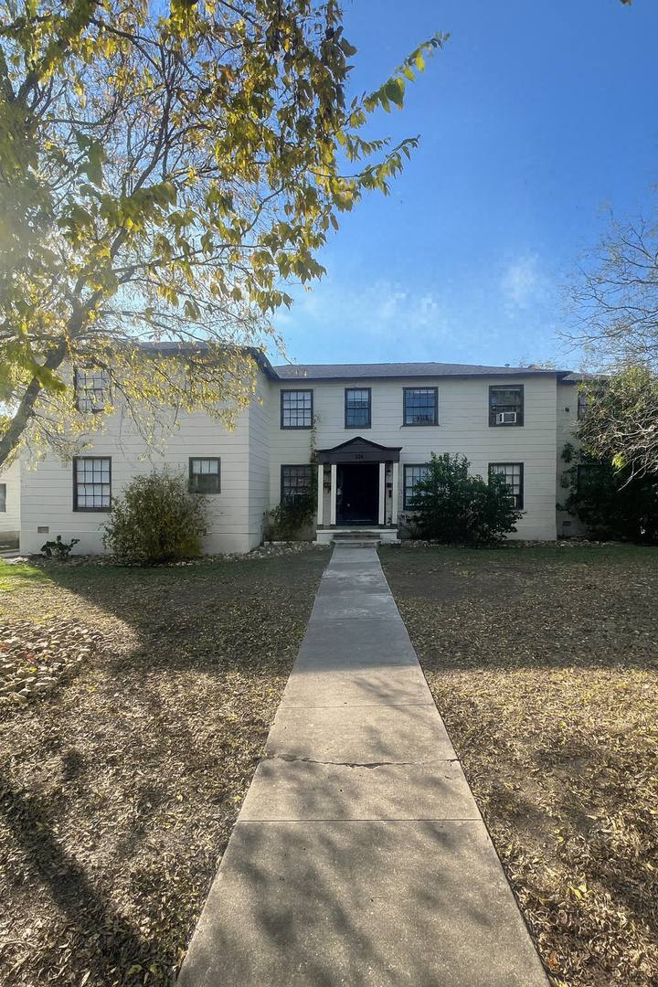 Apartment for rent at 734 Donaldson Ave, San Antonio, TX 78201