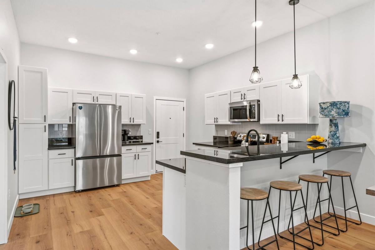 Apartment for rent at 2521 S Holland Ave, Springfield, MO 65807