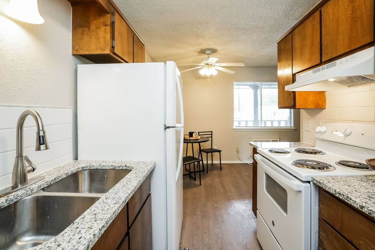 Apartment for rent at 3626 S Indianapolis Ave, Tulsa, OK 74135