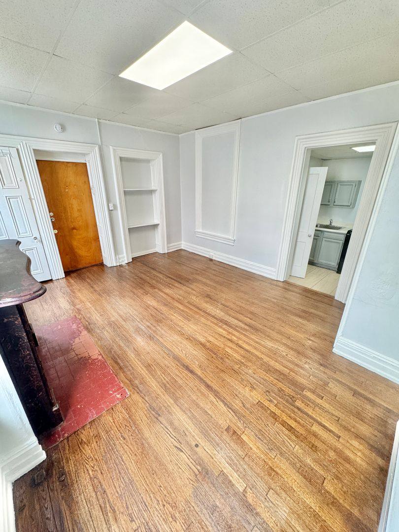 Apartment for rent at 120-122 N 8th St, Allentown, PA 18102