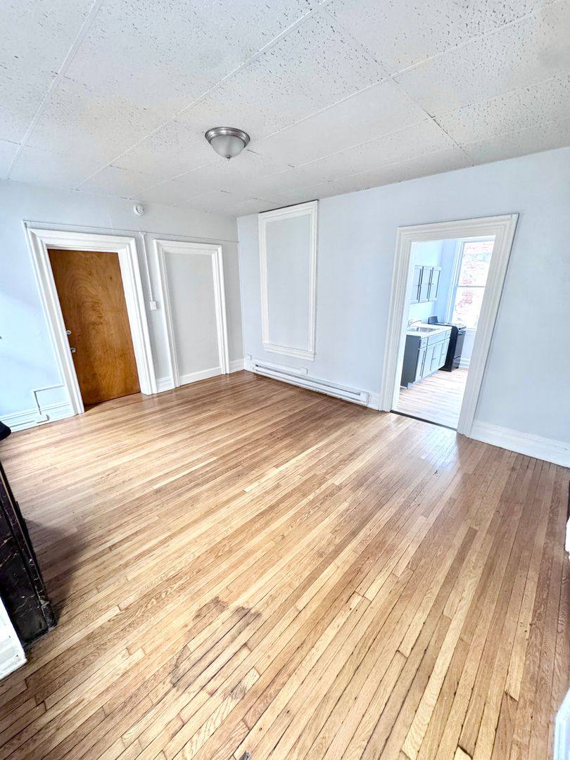 Apartment for rent at 120-122 N 8th St, Allentown, PA 18102