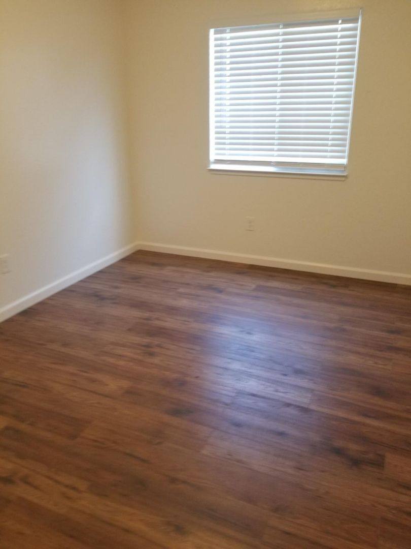 Townhouse for rent at 1808 W Rumble Rd, Modesto, CA 95350