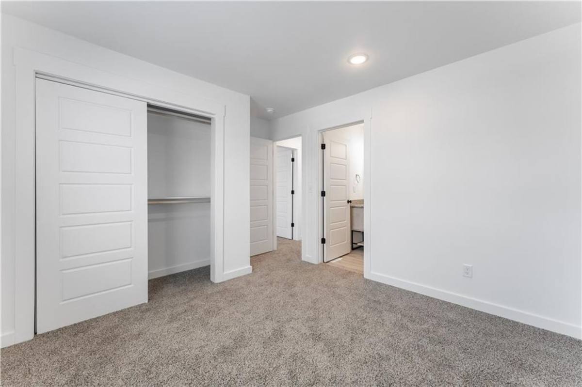 House for rent at 830 Ventnor Ave, Bentonville, AR 72712