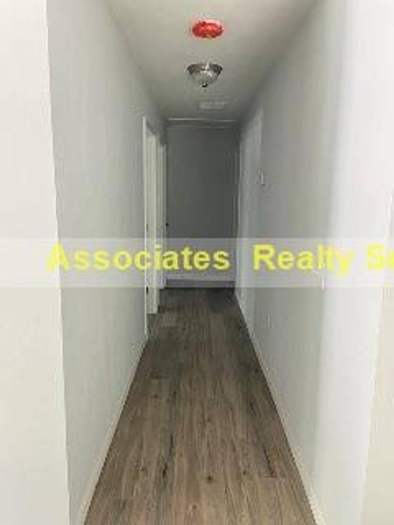 Apartment for rent at 7215 SW 42nd Place, Gainesville, FL 32608