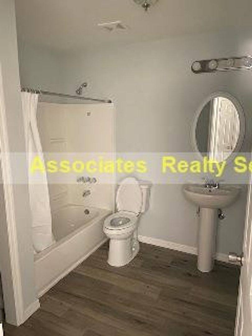 Apartment for rent at 7215 SW 42nd Place, Gainesville, FL 32608