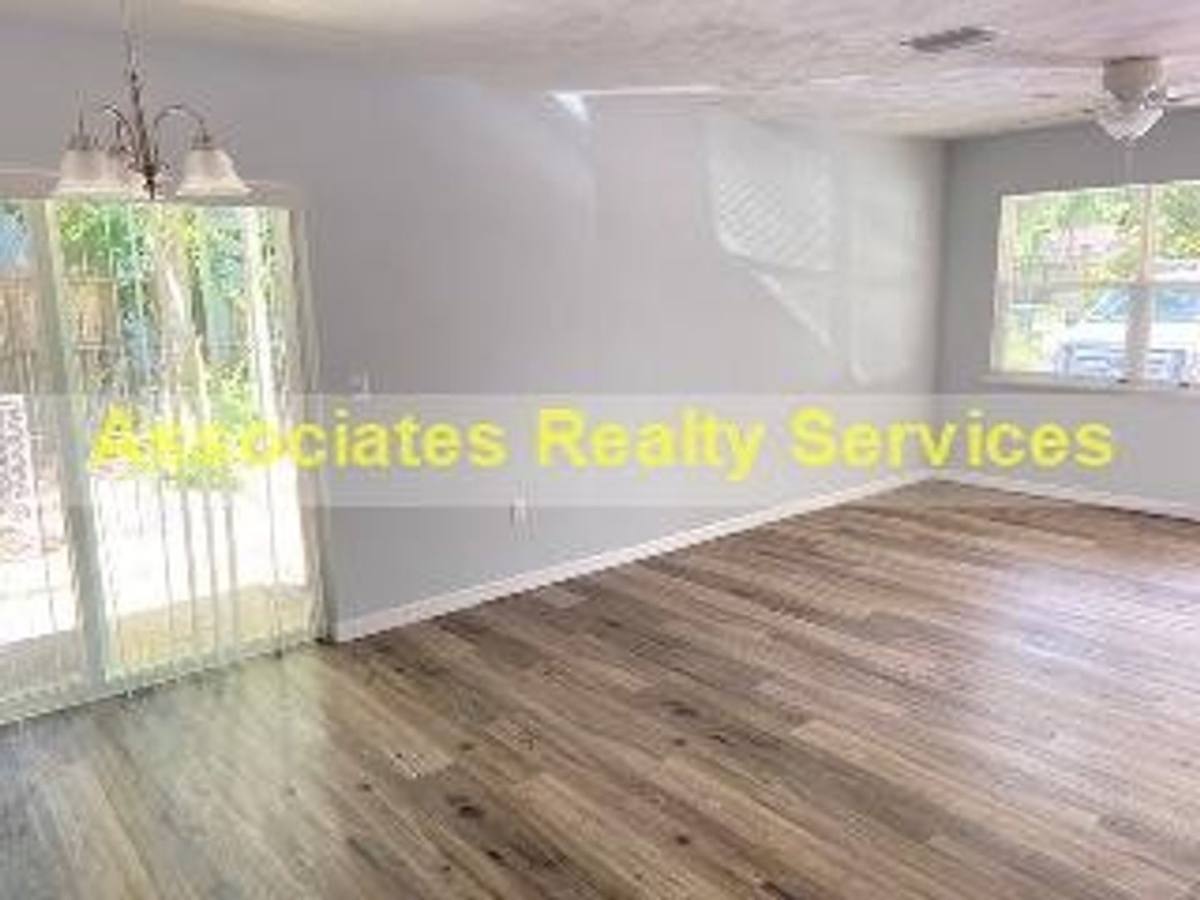 Apartment for rent at 7215 SW 42nd Place, Gainesville, FL 32608