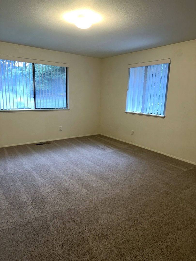 House for rent at 1321 Toledo St, Bellingham, WA 98229
