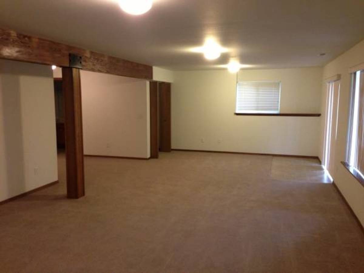 House for rent at 1321 Toledo St, Bellingham, WA 98229