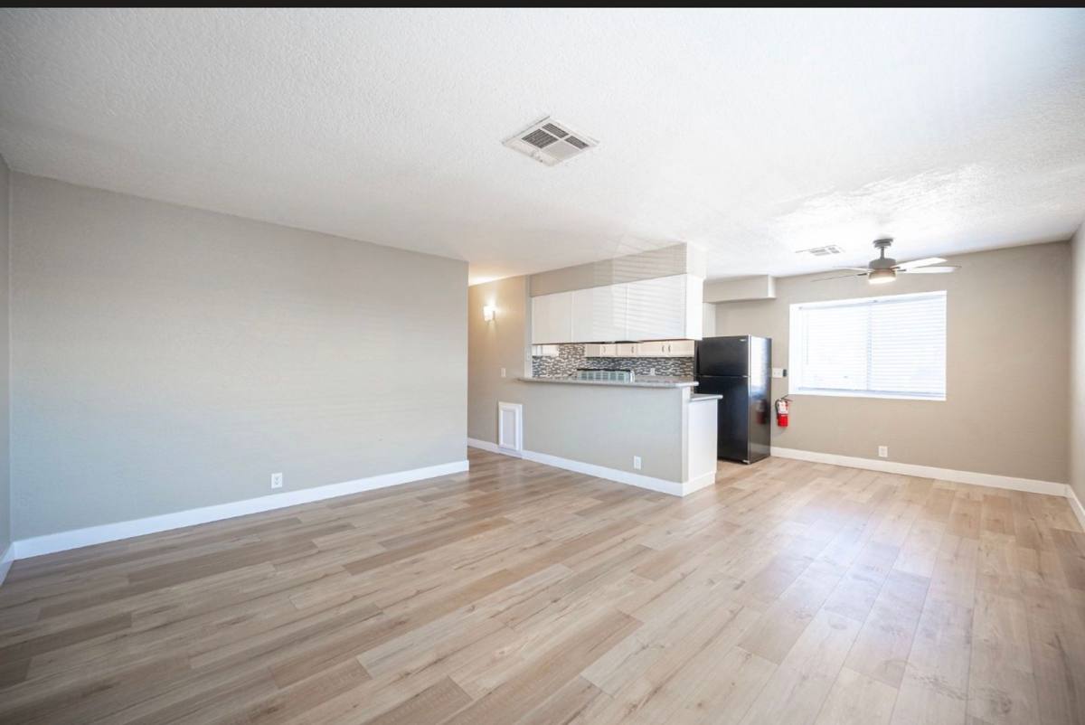 Apartment for rent at 5336 Mancos Court, Las Vegas, NV 89119