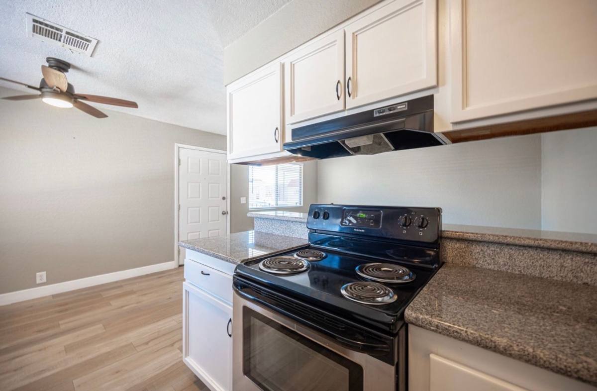 Apartment for rent at 5336 Mancos Court, Las Vegas, NV 89119