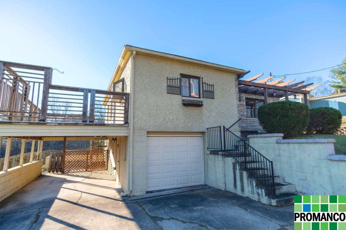 House for rent at 787 Colegate Dr, Marietta, OH 45750