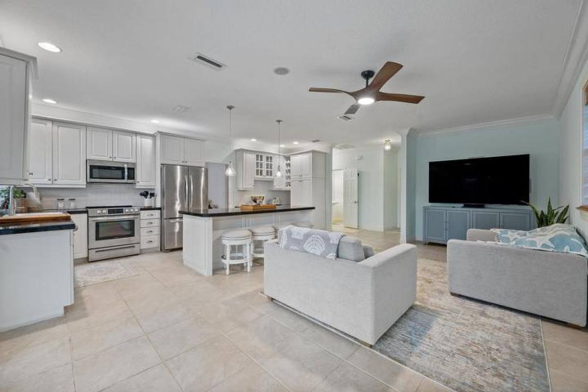 House for rent at 148 Scarborough Terrace, Wellington, FL 33414